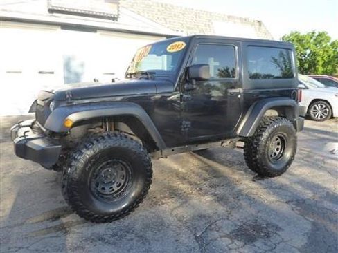 Used 2013 Jeep Wrangler Sport AWD/4WD image 3