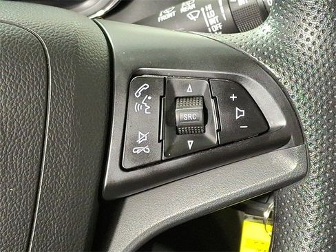 Used 2021 Chevrolet Trax LS w/ Tint and Cruise Package image 21