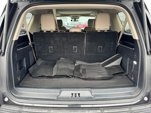 Used 2022 Ford Expedition Max Limited AWD/4WD image 17