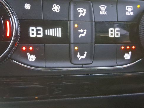 Used 2023 Buick Encore GX Select image 23