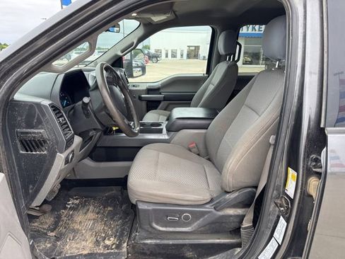 Used 2019 Ford F250 XLT w/ XLT Premium Package AWD/4WD image 15
