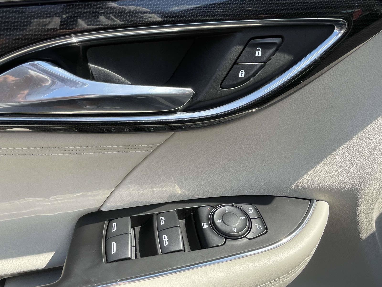 Used 2023 Buick Envision Preferred FWD image 15