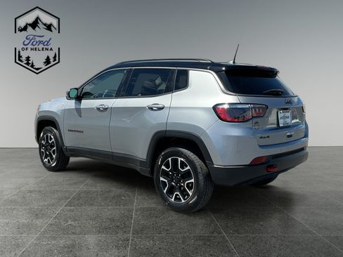 Used 2021 Jeep Compass Trailhawk AWD/4WD image 3