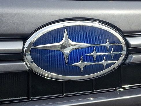 New 2025 Subaru Forester Premium image 11