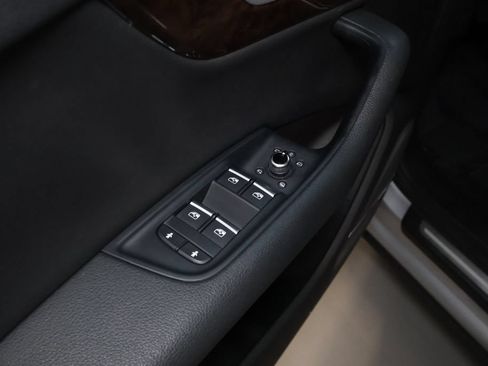 Used 2019 Audi Q7 2.0T Premium Plus w/ Premium Plus Package AWD/4WD image 13