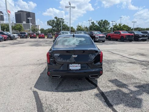 Used 2021 Cadillac CT4 Premium Luxury image 5