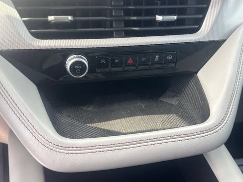 Used 2025 Ford Explorer Active w/ Active Comfort Package AWD/4WD image 59