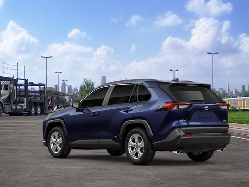 New 2025 Toyota RAV4 XLE image 40