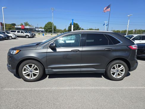 Used 2019 Ford Edge SEL w/ Equipment Group 201A image 6
