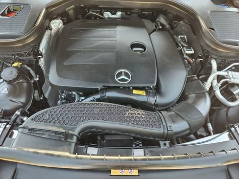 Used 2022 Mercedes-Benz GLC 300 image 31