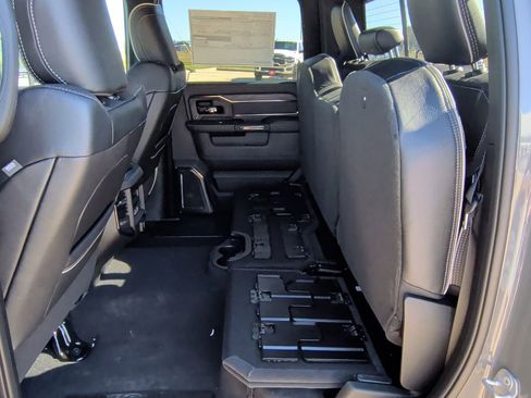 New 2026 RAM 2500 Limited image 45