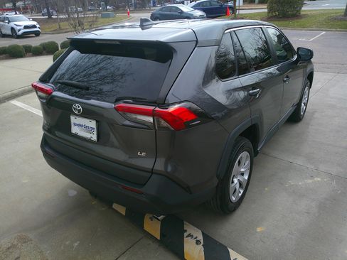 Used 2023 Toyota RAV4 LE image 15