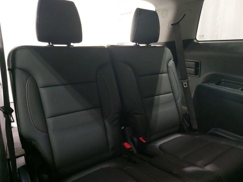 Used 2018 GMC Acadia SLT image 12