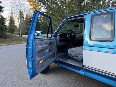 Used 1994 Ford F250 XLT image 98