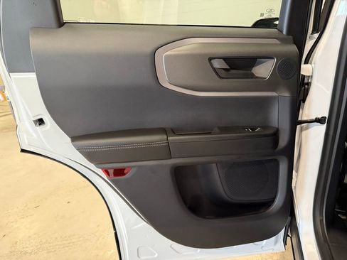 New 2025 Ford Bronco Sport Outer Banks w/ Sasquatch Outer Banks Package AWD/4WD image 15