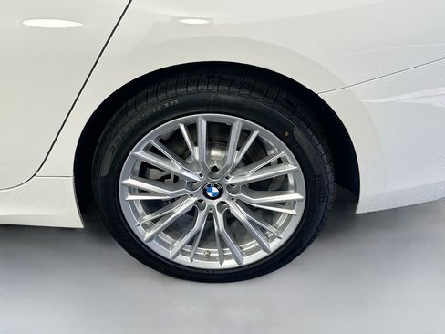 Used 2023 BMW 330i xDrive Sedan w/ Premium Package AWD/4WD image 32