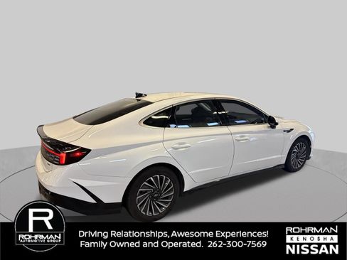Used 2024 Hyundai Sonata SEL FWD image 5