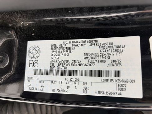 Used 2017 Ford F150 XLT w/ Trailer Tow Package image 9