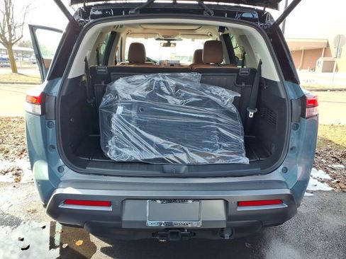 New 2026 Nissan Pathfinder Platinum image 30