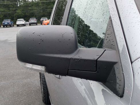 Used 2019 RAM 1500 Big Horn RWD image 11