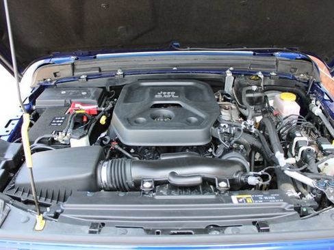 Used 2020 Jeep Wrangler Sport AWD/4WD image 45