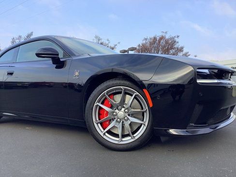 New 2024 Dodge Charger R/T Scat Pack w/ Plus Group image 3