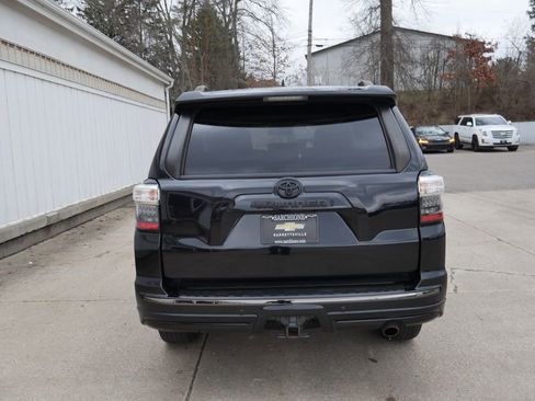 Used 2020 Toyota 4Runner Nightshade AWD/4WD image 6