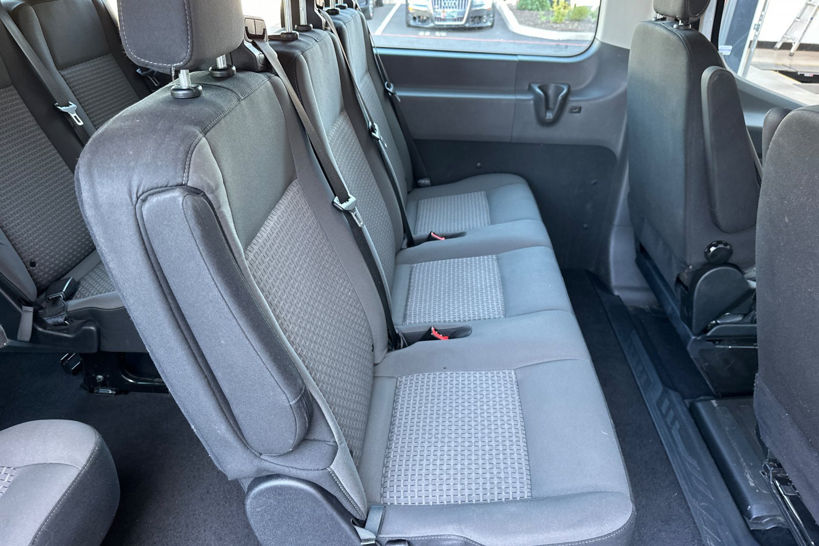 Used 2024 Ford Transit 350 XLT RWD image 12