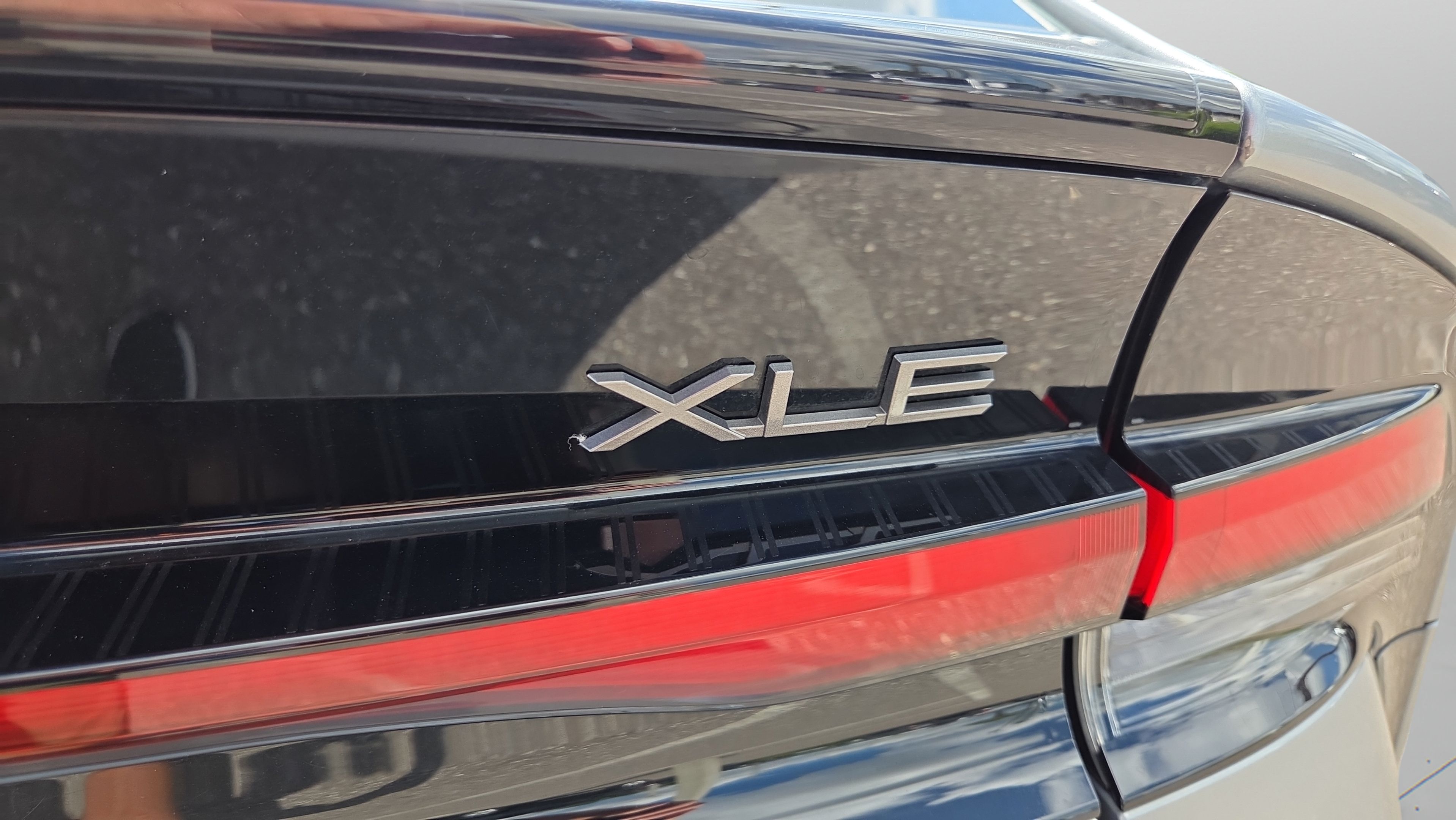 Certified 2023 Toyota Prius XLE FWD image 12