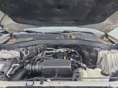 Used 2021 Ford Explorer XLT w/ Equipment Group 202A image 33