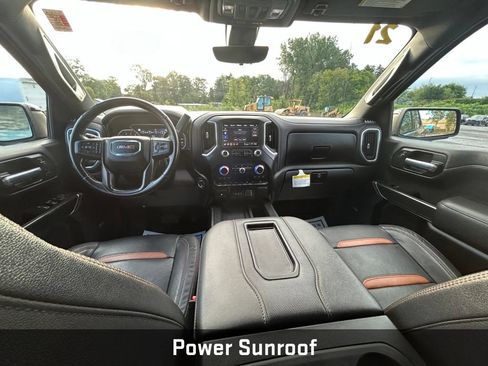 Certified 2021 GMC Sierra 1500 AT4 w/ AT4 Premium Package AWD/4WD image 17