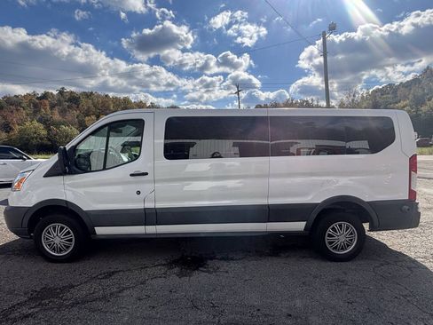 Used 2018 Ford Transit 350 XLT RWD image 1