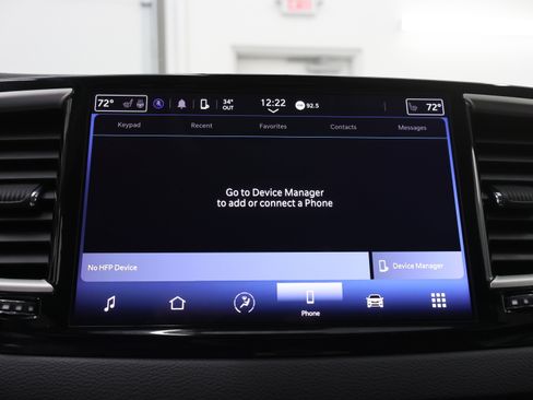 Used 2024 Chrysler Pacifica Touring-L image 56