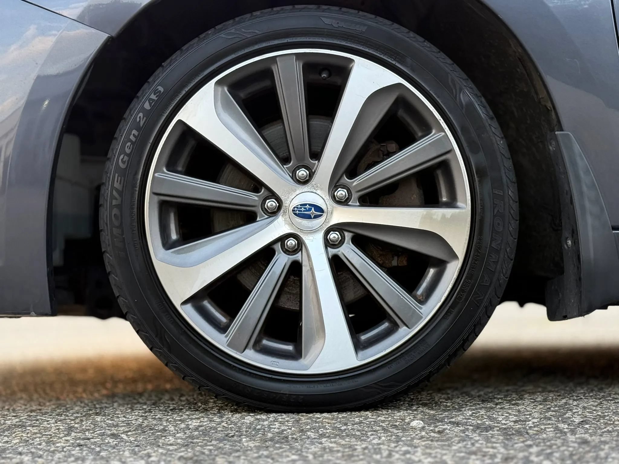 Used 2016 Subaru Legacy 3.6R Limited AWD/4WD image 30