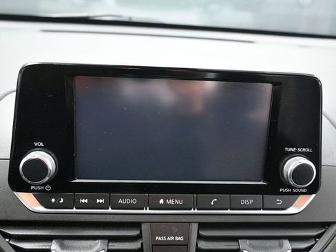 Used 2021 Nissan Altima 2.5 S image 12