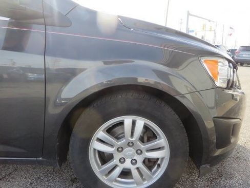 Used 2016 Chevrolet Sonic LT image 45