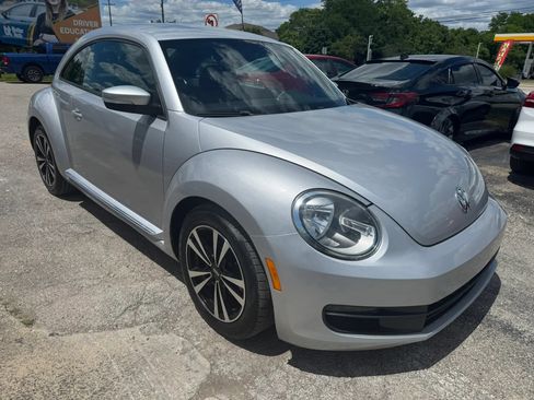 Used 2012 Volkswagen Beetle 2.5 FWD image 7