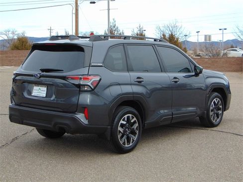 Certified 2025 Subaru Forester Premium image 4