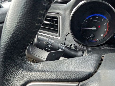 Used 2017 Subaru Outback 2.5i Premium image 28