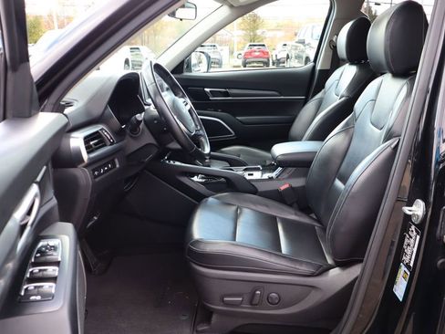Used 2022 Kia Telluride S image 9