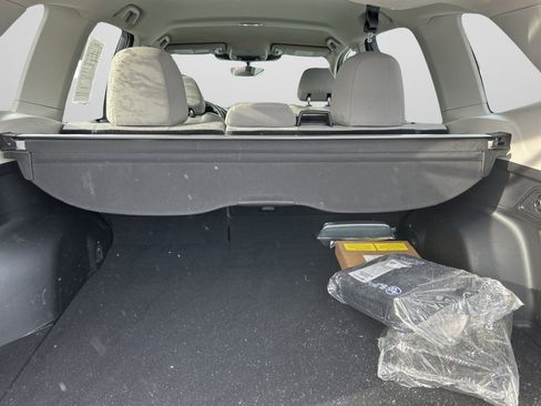 Used 2023 Subaru Forester image 9