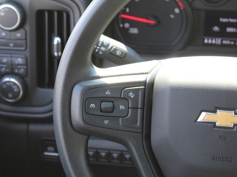 Used 2025 Chevrolet Silverado 2500 Custom w/ Custom Value Package AWD/4WD image 19