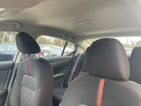 New 2025 Nissan Sentra SR w/ Midnight Edition image 16