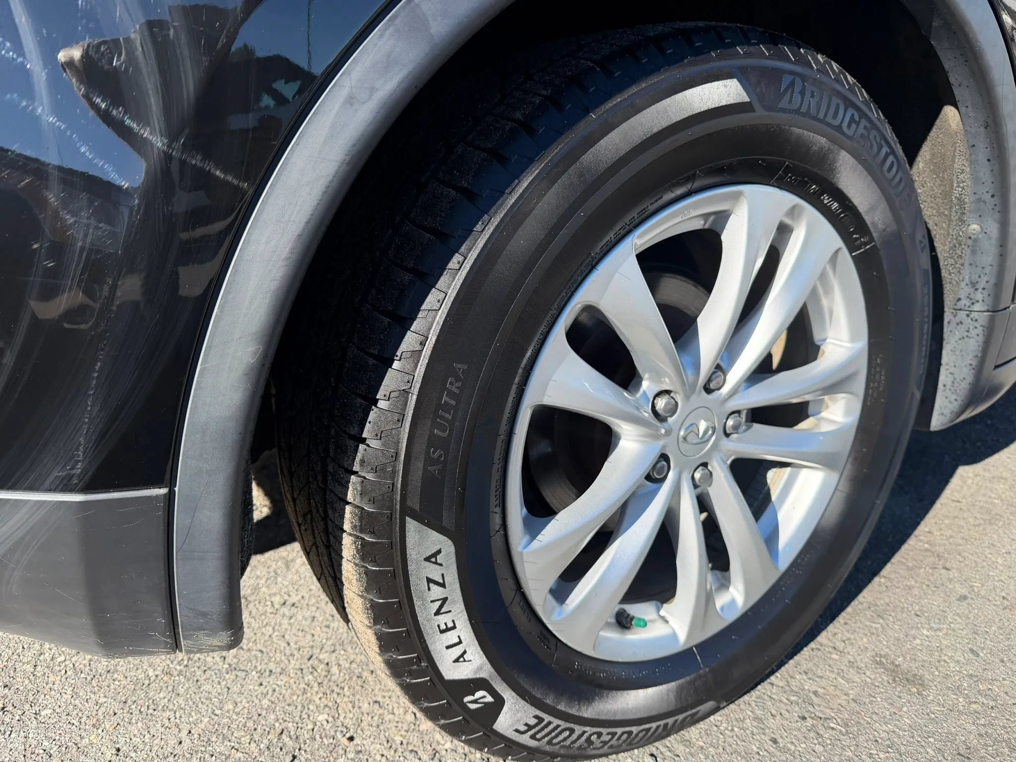 Used 2015 INFINITI QX70 2WD w/ Premium Package image 28