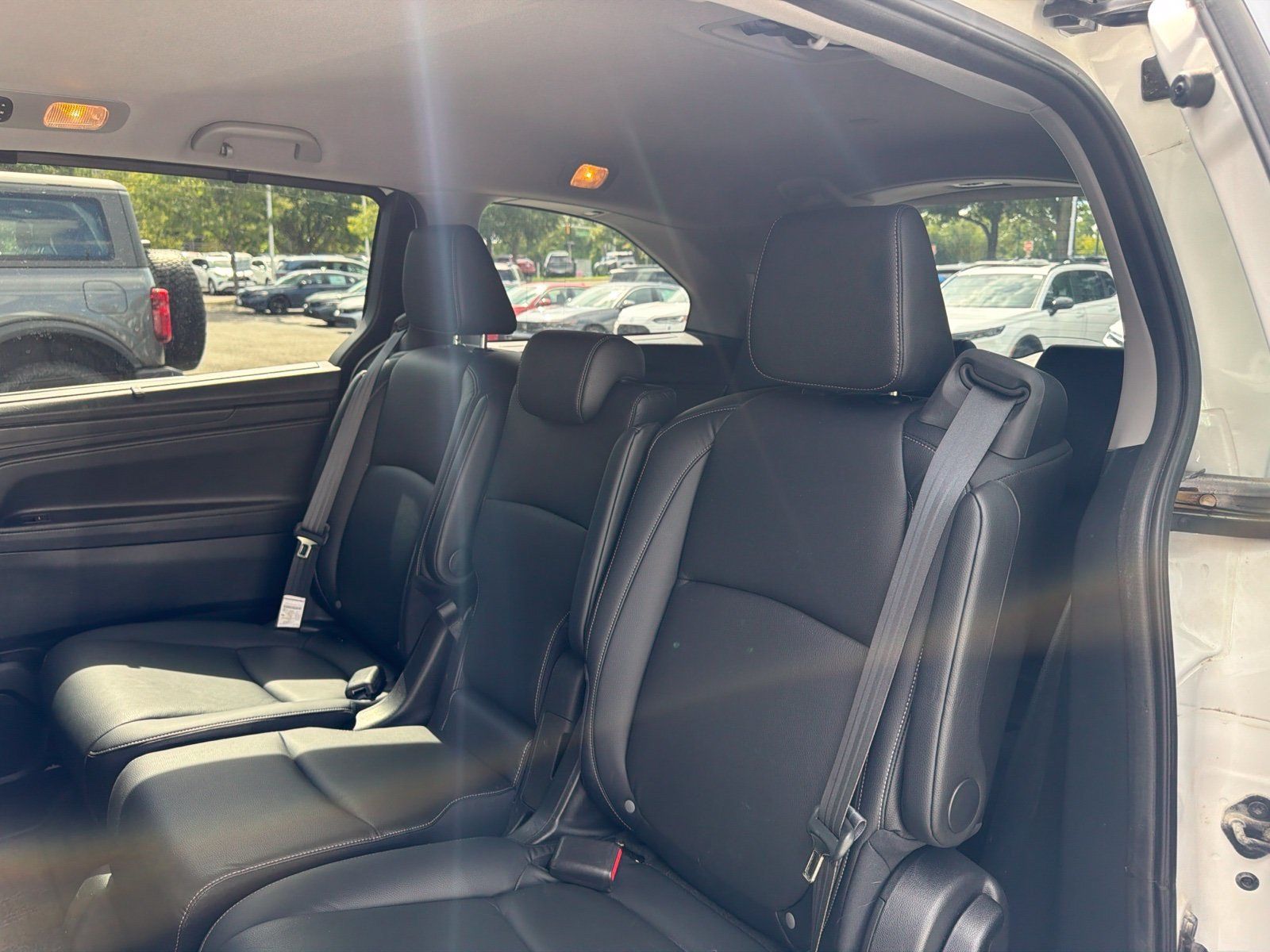 Used 2023 Honda Odyssey EX-L image 18