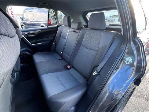 Used 2025 Toyota RAV4 XLE image 26