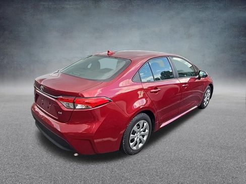 Used 2025 Toyota Corolla LE FWD image 7