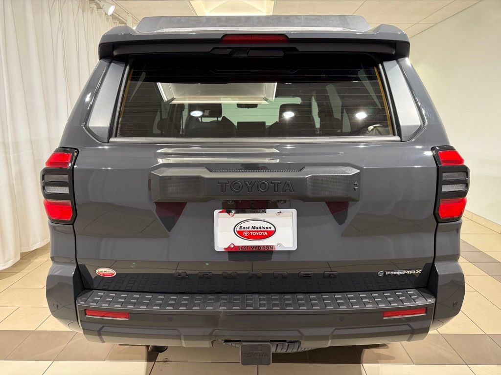 Certified 2025 Toyota 4Runner TRD Off-Road Premium w/ Tow Technology Package AWD/4WD image 4