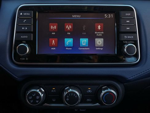 New 2025 Nissan Versa SV image 34