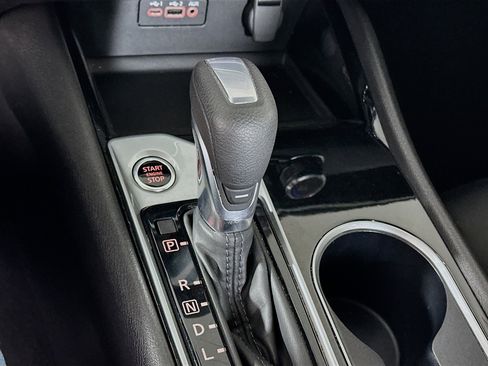 Used 2024 Nissan Altima 2.5 SV image 22